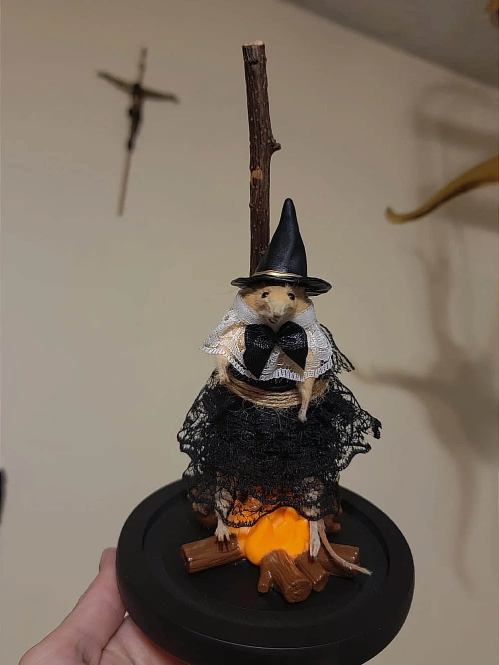 Witchy Taxidermy Mouse